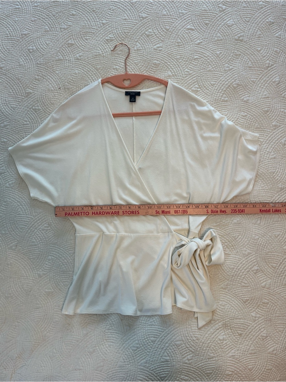Banana Republic Women's Cream Wrap Tie V-Neck Blouse - Picture 4 of 8